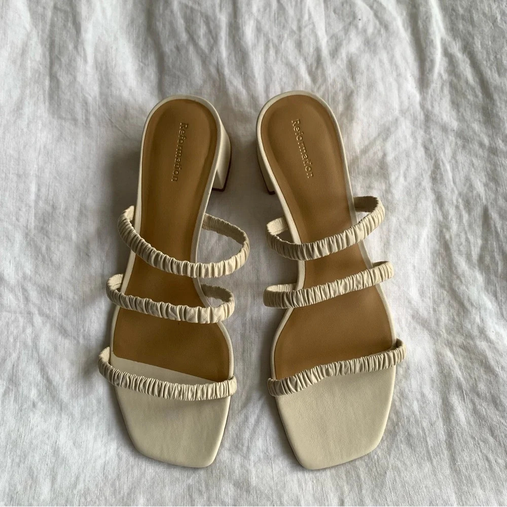Reformation Assunta Leather Strappy Block Heel Mule Sandal Heels Cream Ivory